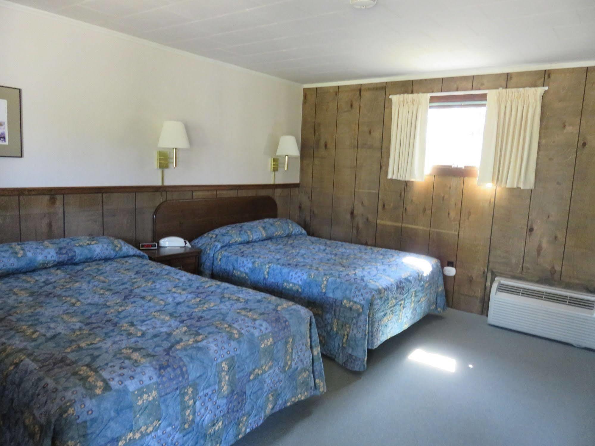 Wiscasset Woods Lodge Bagian luar foto