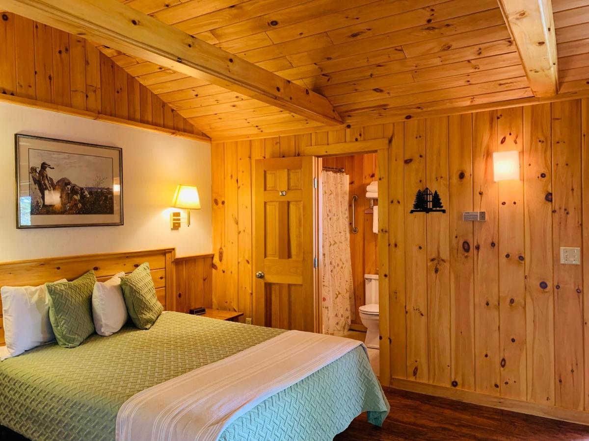 Wiscasset Woods Lodge Bagian luar foto